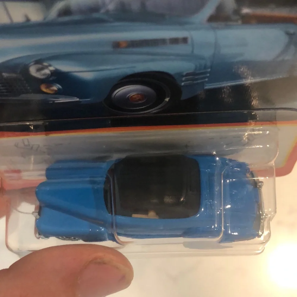 Matchbox 1941 Cadillac Series 62 Convertible Coupe Toy Car